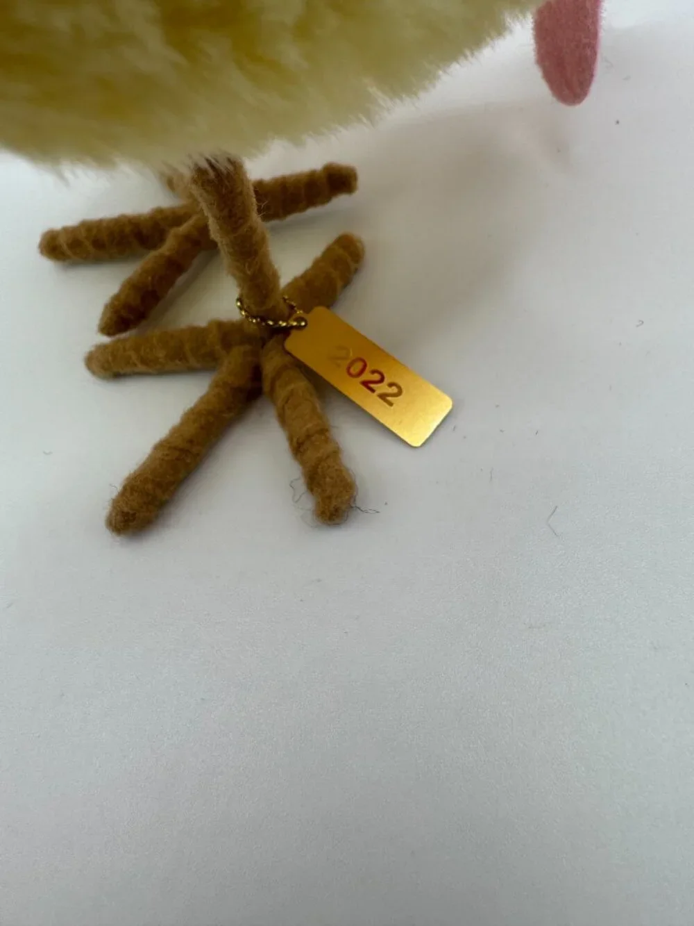 Target Spritz Featherly Friends Bird Primrose 2022 Easter Figurine